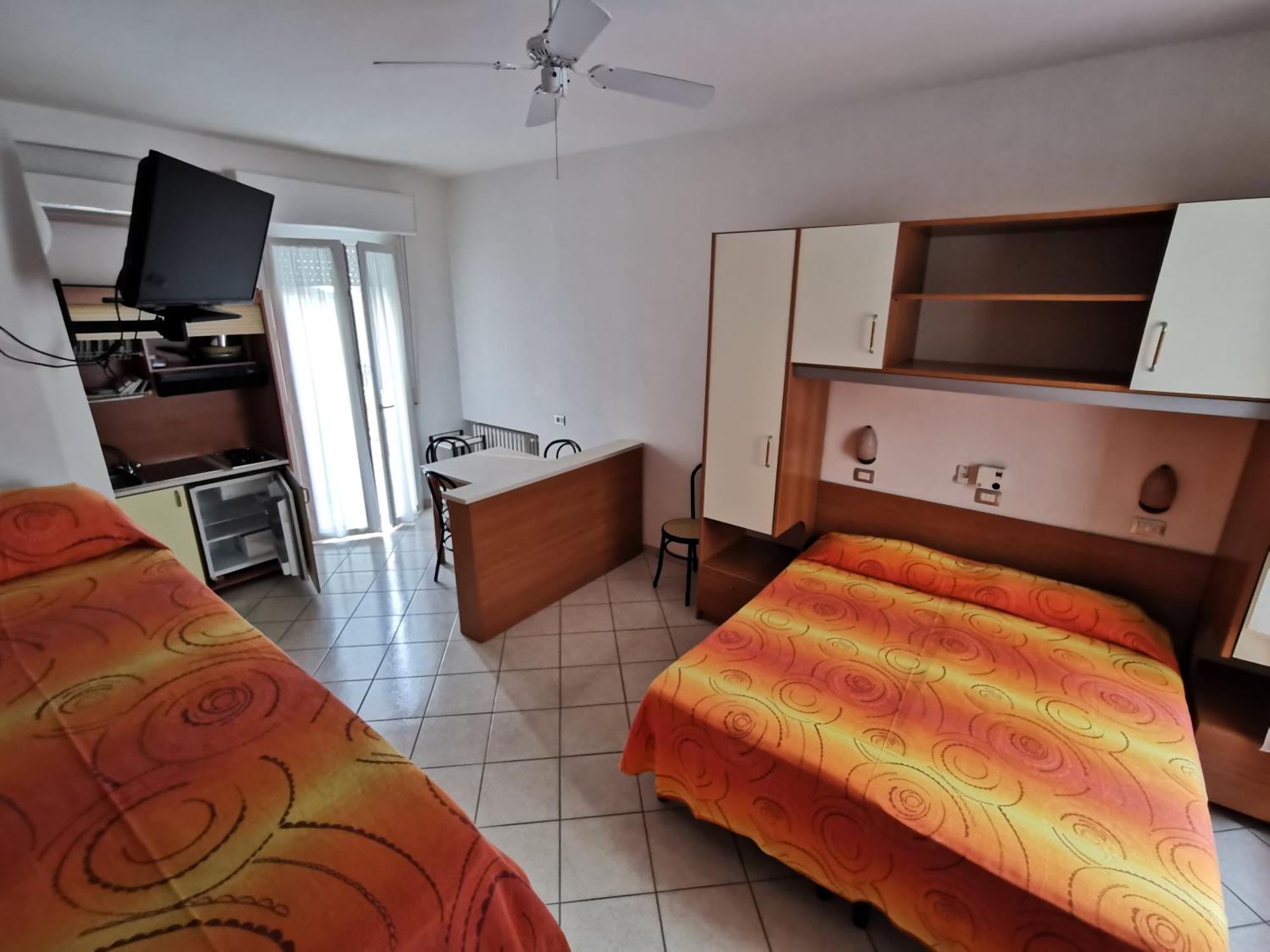B&B Residence Sorriso Cattolica Buitenkant foto